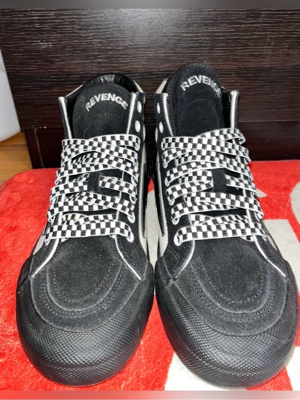 Revenge x Storm High Top Skateboard Lightning Bolt Sneakers Black & White Size 9
